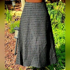 IL GILET s6 textured A-line midi skirt-blk-wool/cotton blend-lined-zip back
